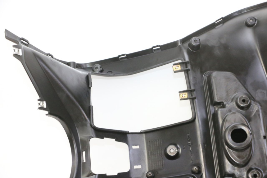 photo de TAPA FRONTAL INTERIOR QUADRO 4 4D 350 (2015 - 2018)