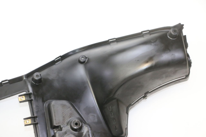 photo de TAPA FRONTAL INTERIOR QUADRO 4 4D 350 (2015 - 2018)