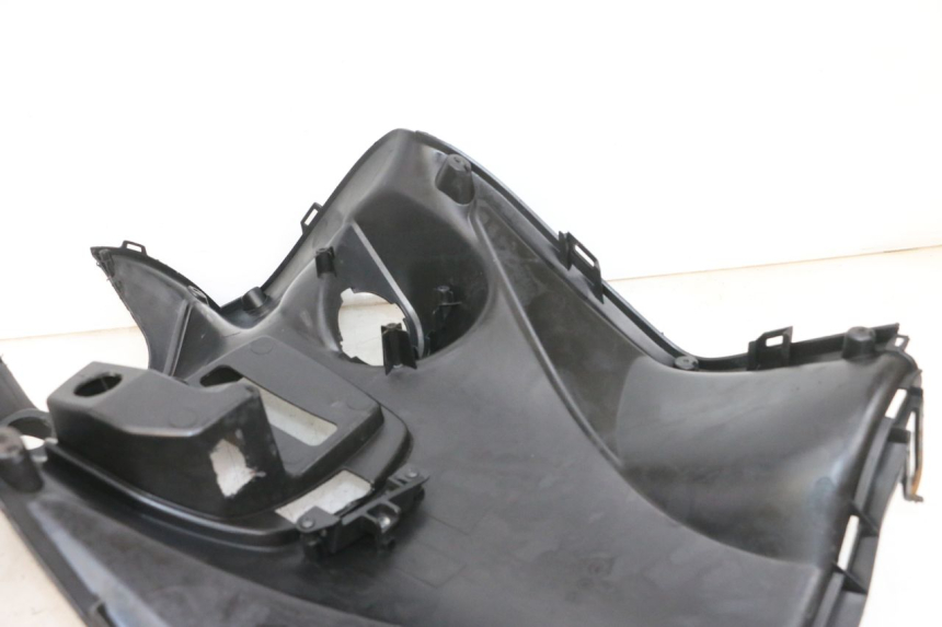 photo de PANEL INTERIOR KYMCO AGILITY 16+ 4T 50 (2018 - 2023) - Primer plano técnico