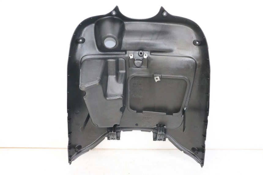 photo de TAPA FRONTAL INTERIOR APRILIA SCARABEO GT 125 (1999 - 2007)