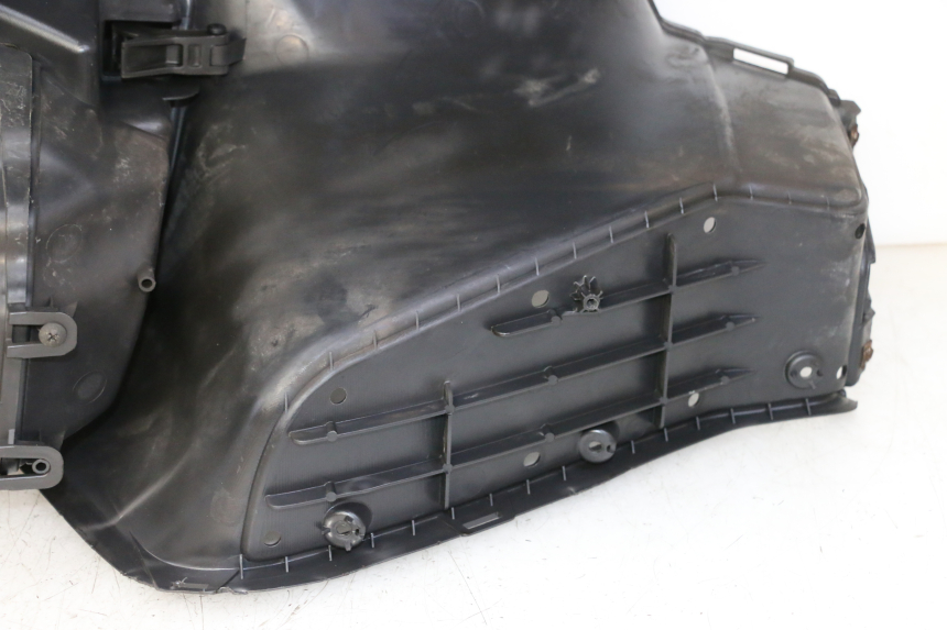 photo de PANEL INTERIOR SUZUKI BURGMAN 125 (2007 - 2014)