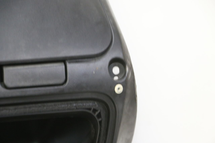 photo de PANEL INTERIOR SUZUKI BURGMAN 125 (2007 - 2014)