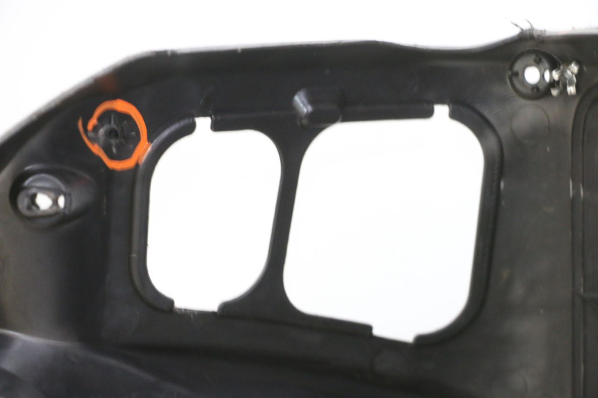photo de PANEL INTERIOR SUZUKI BURGMAN 125 (2007 - 2014)