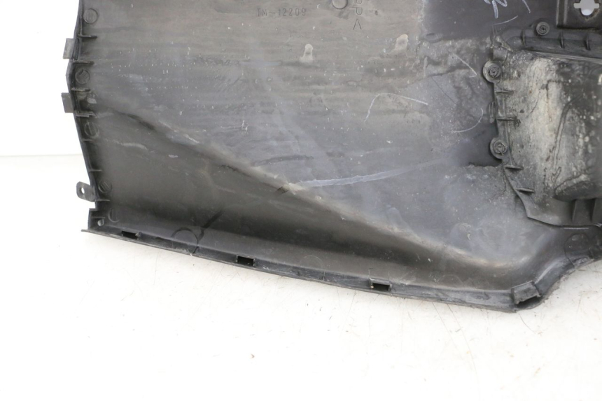 photo de TAPA FRONTAL INTERIOR YAMAHA BW'S 100 (1999 - 2002)