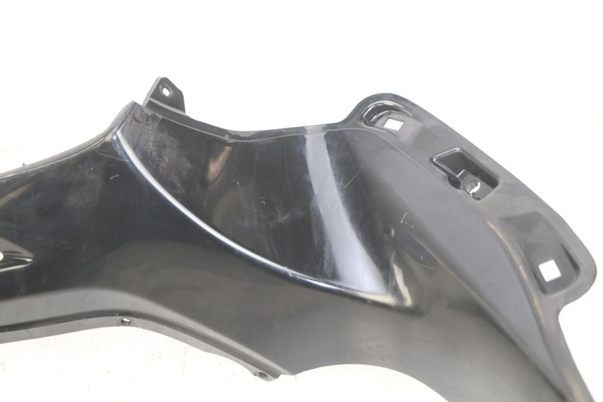 photo de PANEL INTERIOR DERECHO PIAGGIO BEVERLY 125 (2010 - 2015)