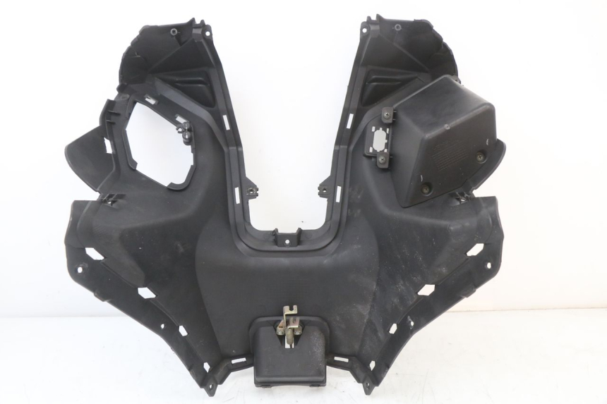 photo de TAPA FRONTAL INTERIOR LONGJIA EASY MAX 125 (2020 - 2024)