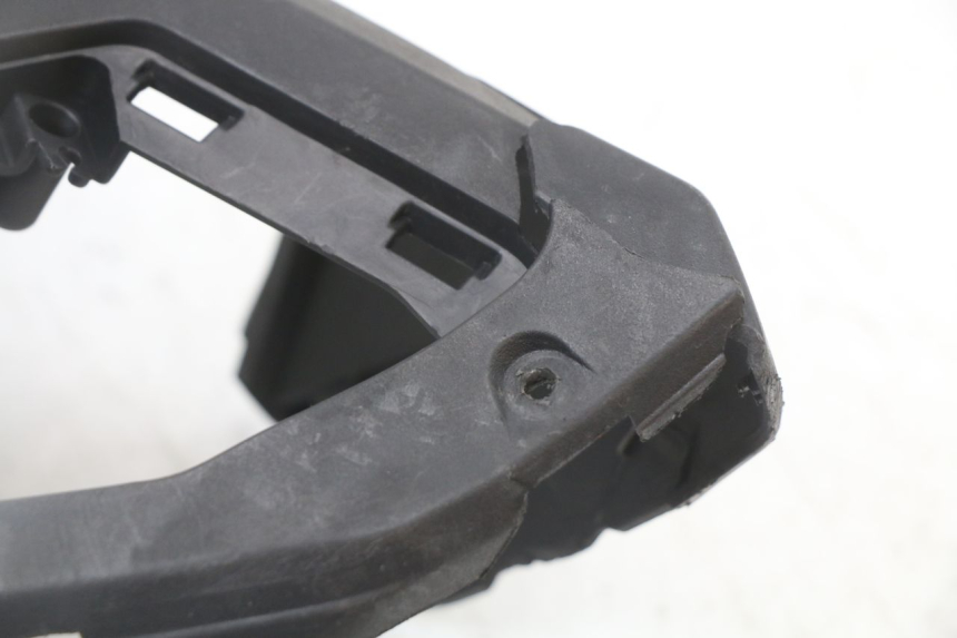 photo de TAPA FRONTAL INTERIOR LONGJIA EASY MAX 125 (2020 - 2024)