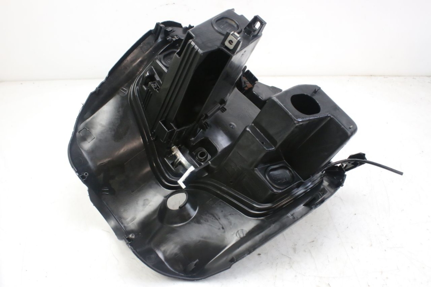photo de PANEL INTERIOR PIAGGIO FLY 4T 50 (2013 - 2017)