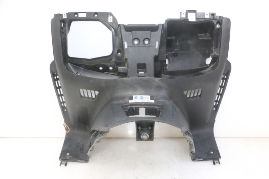 photo de TAPA FRONTAL INTERIOR HONDA FORZA ABS 300 (2013 - 2019)