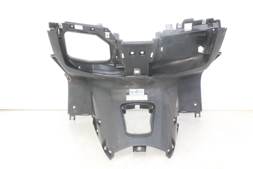 photo de TAPA FRONTAL INTERIOR HONDA FORZA ABS 300 (2013 - 2019)