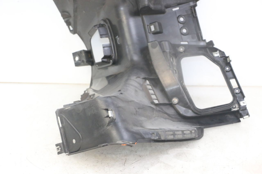 photo de TAPA FRONTAL INTERIOR HONDA FORZA ABS 300 (2013 - 2019)