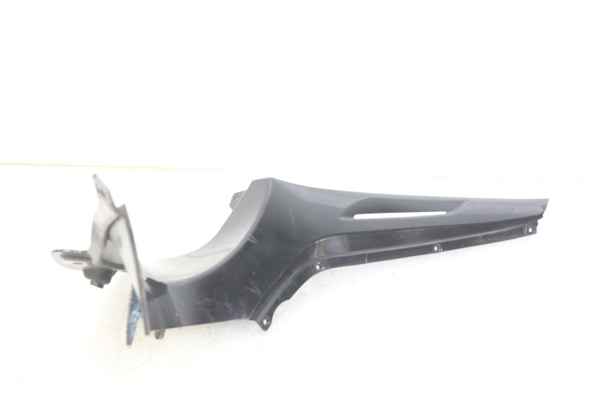 photo de TAPA FRONTAL INTERIOR PIAGGIO BEVERLY 125 (2010 - 2015)