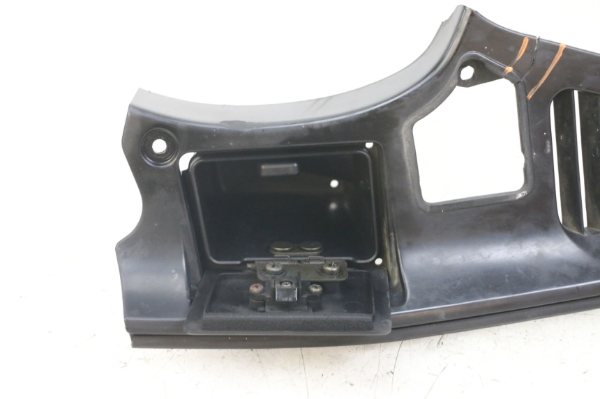 photo de PANEL INTERIOR IZQUIERDO YAMAHA FJ 3CX 1200 (1986 - 1996)