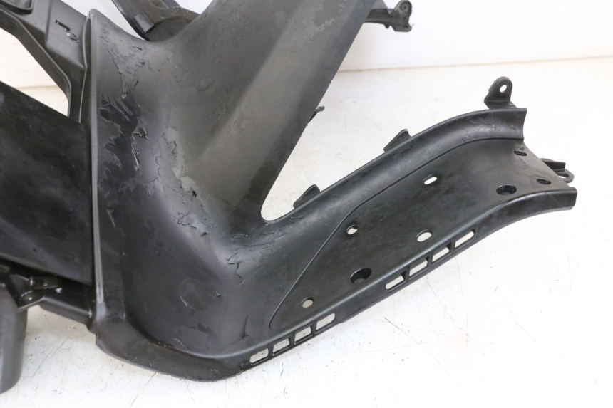 photo de TAPA FRONTAL INTERIOR HONDA FES S-WING SWING 125 (2007 - 2015)