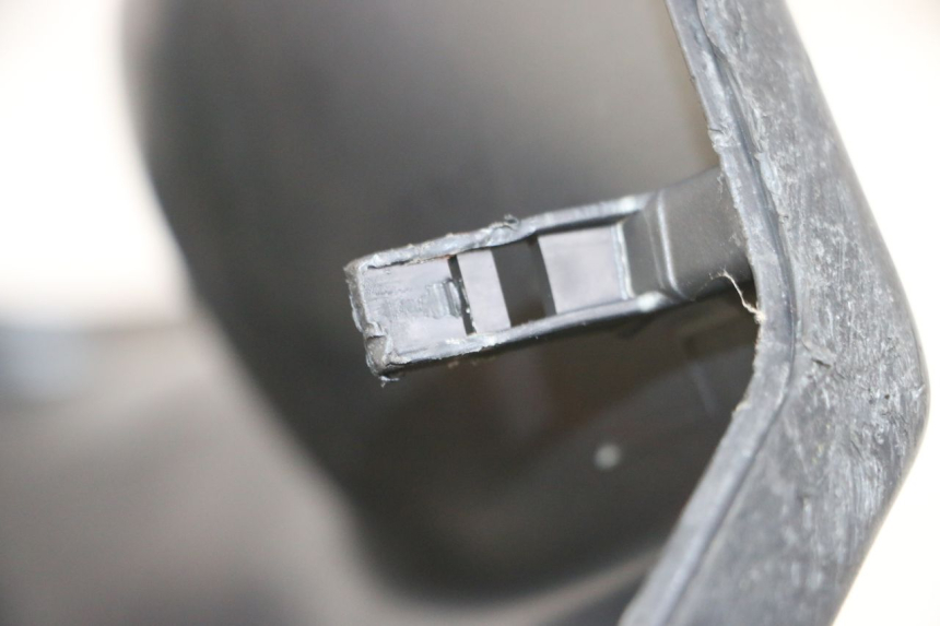 photo de TABLERO INTERIOR INFERIOR PIAGGIO FLY 4T 50 (2013 - 2017) - Detalle de la pieza