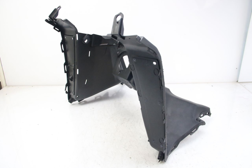 photo de TABLERO INTERIOR INFERIOR KYMCO DOWNTOWN ABS 125 (2015 - 2017)