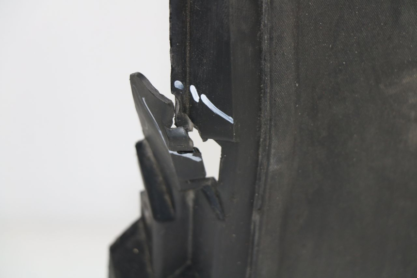photo de TAPA FRONTAL BAJO RENAULT TWIZY 45 (2012 - 2019)