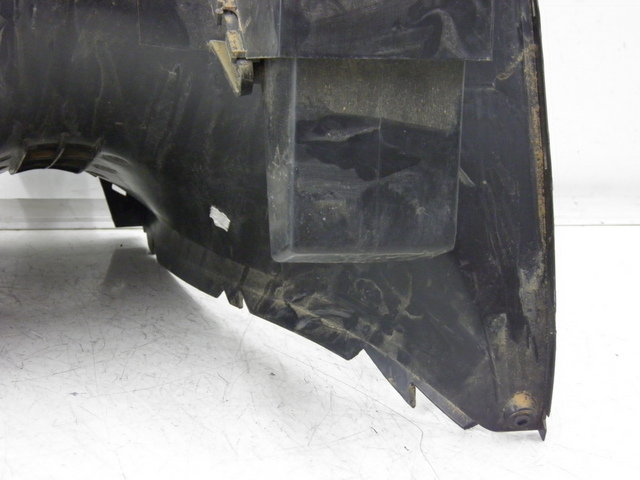 photo de TAPA FRONTAL BAJO YAMAHA YP MAJESTY 125 (2002 - 2006)