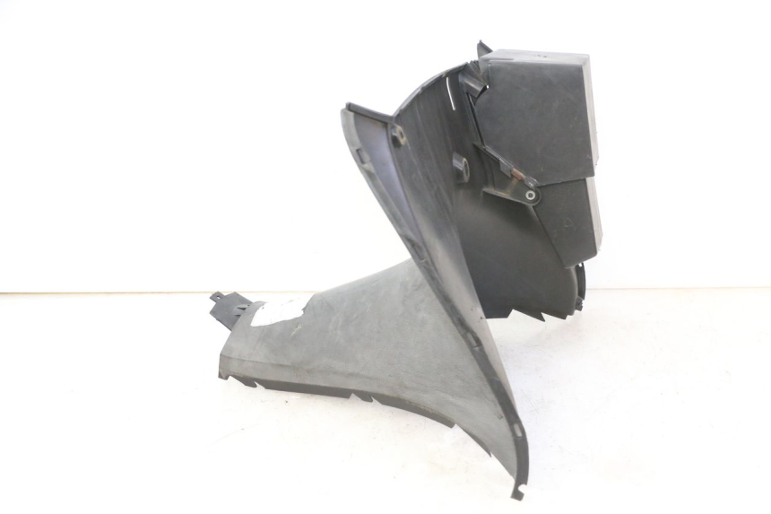 photo de TAPA FRONTAL BAJO YAMAHA YP MAJESTY 125 (2007 - 2010)