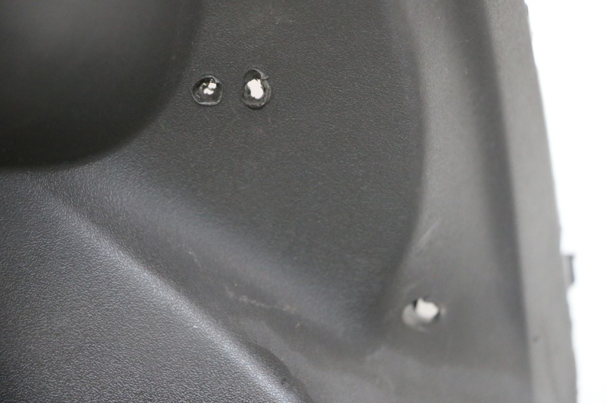 photo de TAPA FRONTAL INTERIOR PEUGEOT JET FORCE CARBU 50 (2003 - 2016)