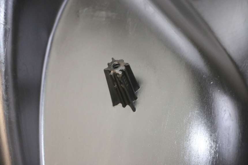 photo de TAPA FRONTAL INTERIOR PEUGEOT JET FORCE CARBU 50 (2003 - 2016)