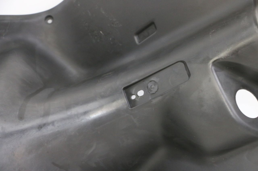 photo de TAPA FRONTAL INTERIOR YAMAHA JOG R 50 (2004 - 2014)