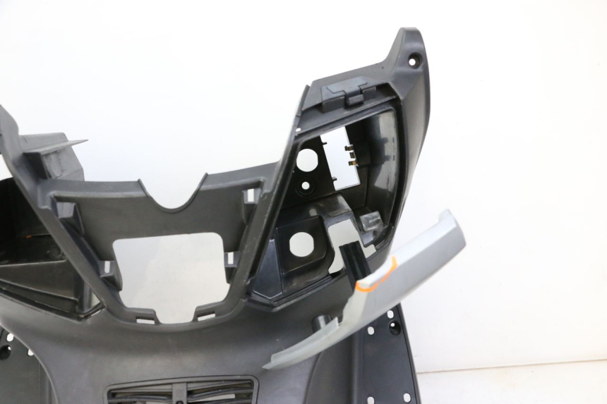 photo de TAPA FRONTAL INTERIOR SYM JOYMAX 125 (2010 - 2017)