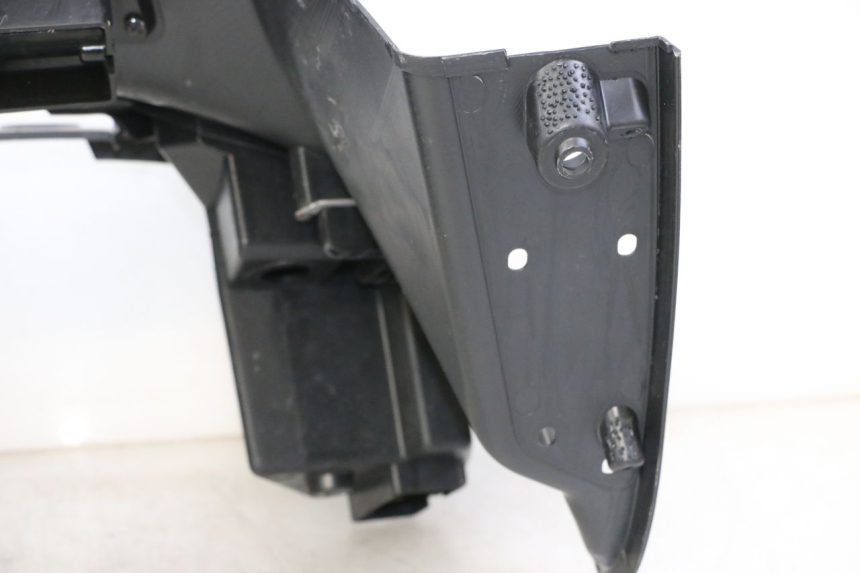 photo de TAPA FRONTAL INTERIOR SYM JOYMAX 125 (2010 - 2017)