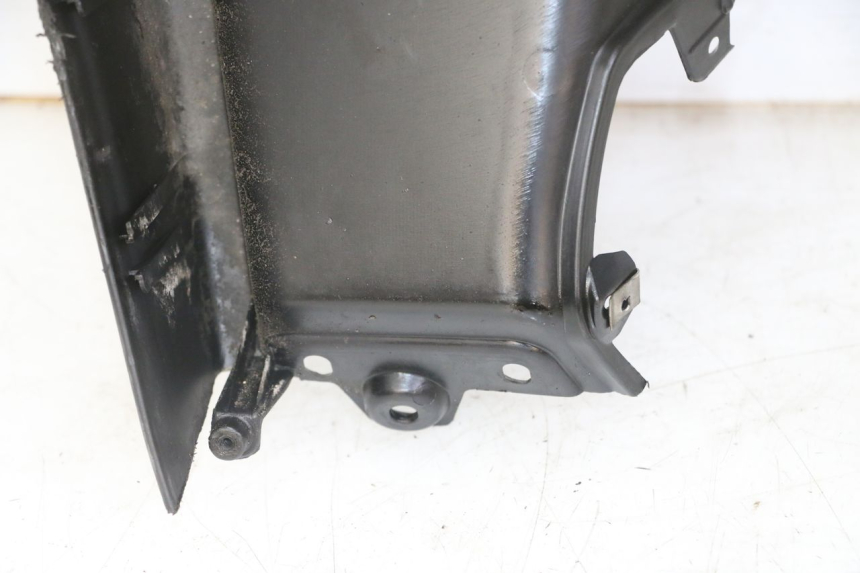 photo de TAPA FRONTAL INTERIOR PIAGGIO MP3 LT 400 (2007 - 2012)