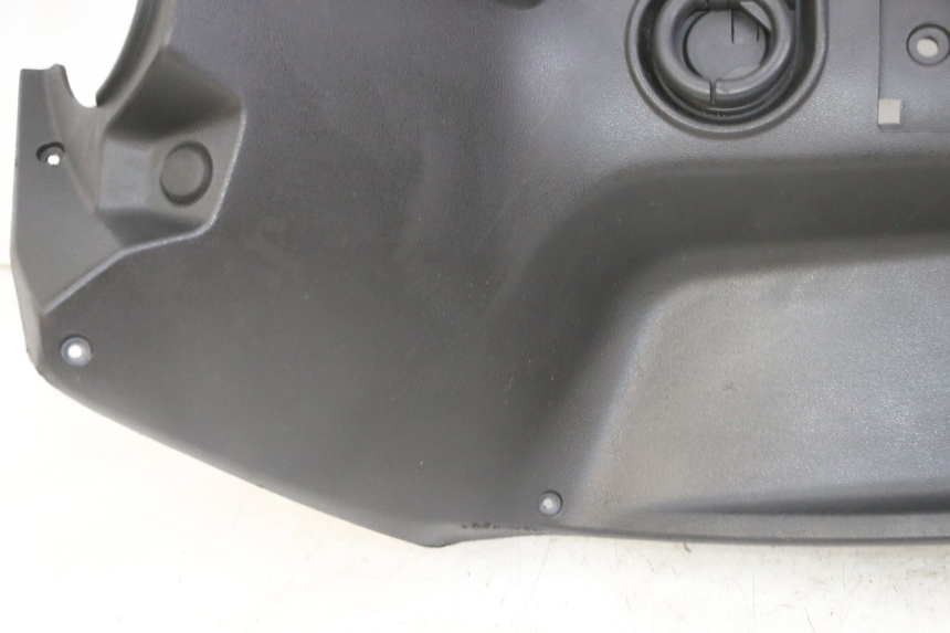 photo de TAPA FRONTAL INTERIOR PIAGGIO NEW TYPHOON 50 (2018 - 2021)