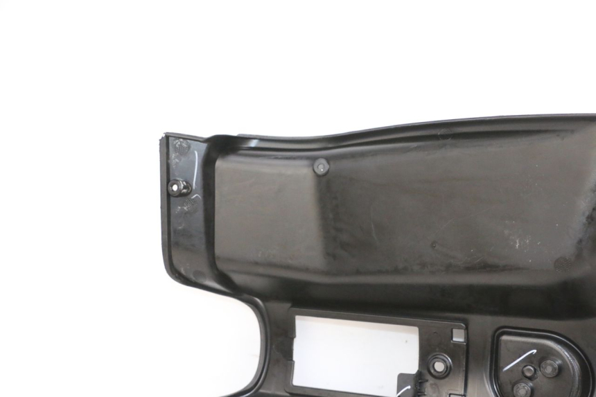 photo de TAPA FRONTAL INTERIOR PIAGGIO NEW TYPHOON 50 (2018 - 2021) - Foto de producto adicional