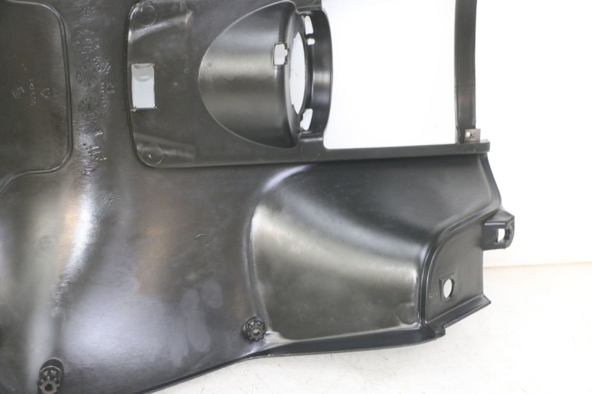 photo de TAPA FRONTAL INTERIOR PIAGGIO NRG POWER PUREJET 50 (2018 - 2021)