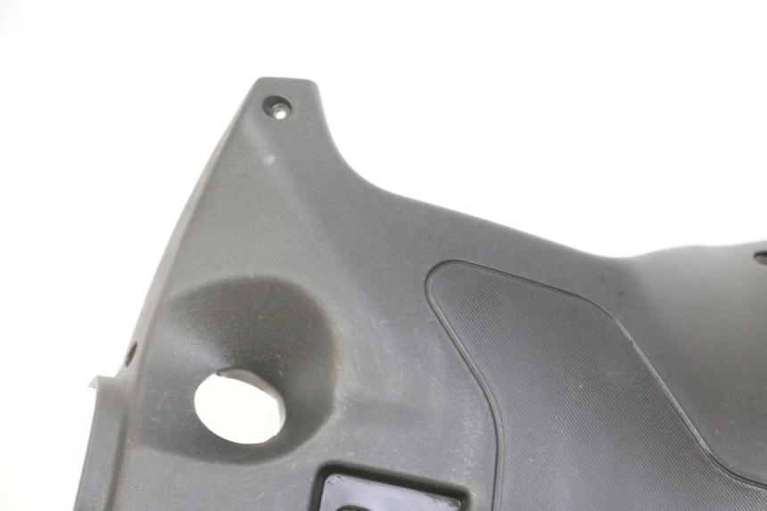 photo de TAPA FRONTAL INTERIOR PIAGGIO NRG POWER PUREJET 50 (2018 - 2021)