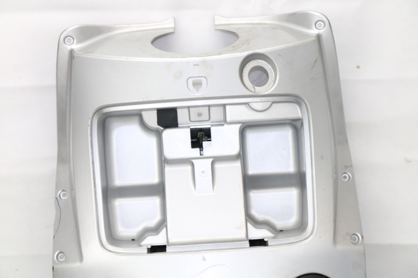 photo de TAPA FRONTAL INTERIOR KYMCO PEOPLE S 125 (2000 - 2008)
