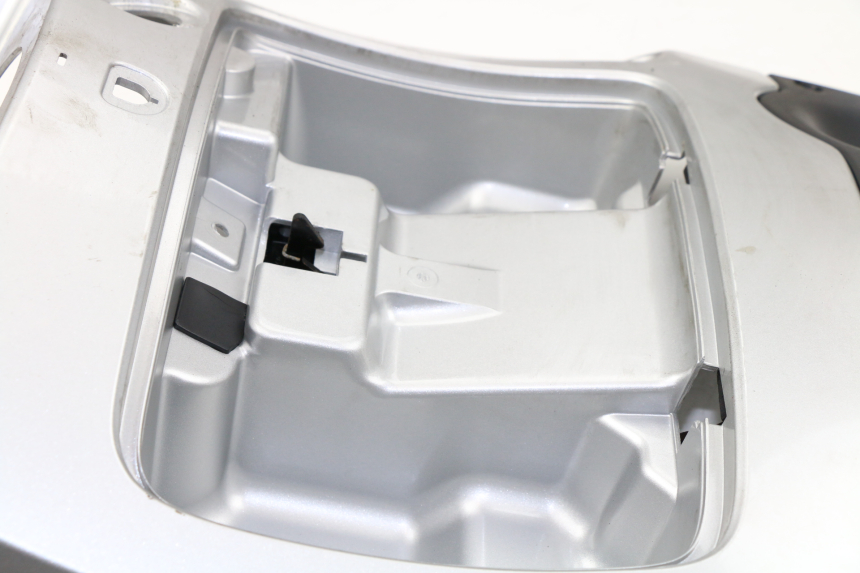 photo de TAPA FRONTAL INTERIOR KYMCO PEOPLE S 125 (2000 - 2008)