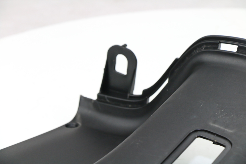 photo de TAPA FRONTAL INTERIOR KYMCO PEOPLE S 125 (2000 - 2008)