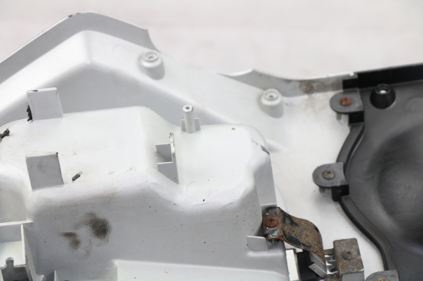 photo de TAPA FRONTAL INTERIOR KYMCO PEOPLE S 125 (2000 - 2008)