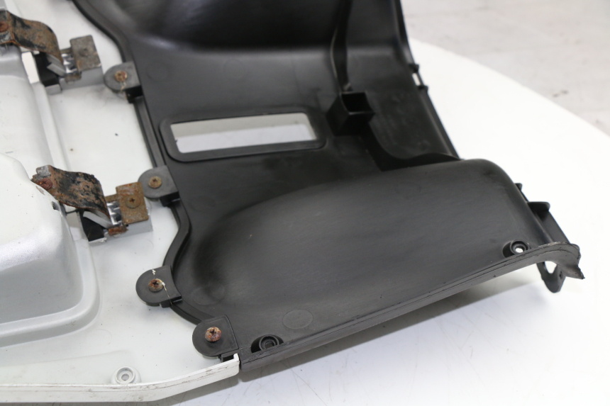 photo de TAPA FRONTAL INTERIOR KYMCO PEOPLE S 125 (2000 - 2008)