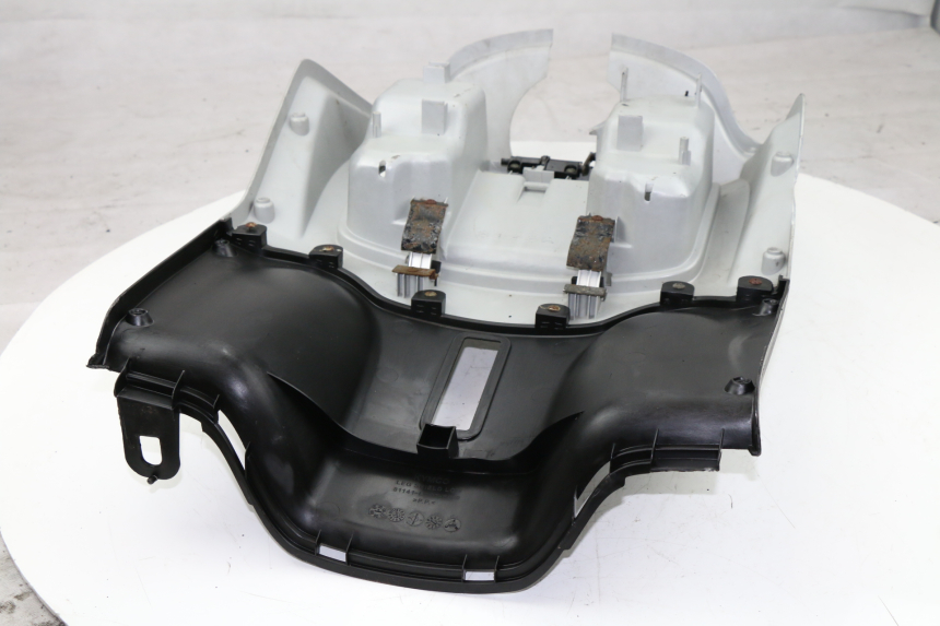 photo de TAPA FRONTAL INTERIOR KYMCO PEOPLE S 125 (2000 - 2008)