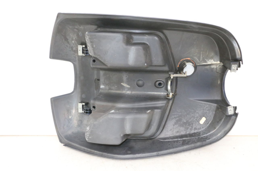 photo de TAPA FRONTAL INTERIOR PIAGGIO VESPA LX 150 (2005 - 2013)