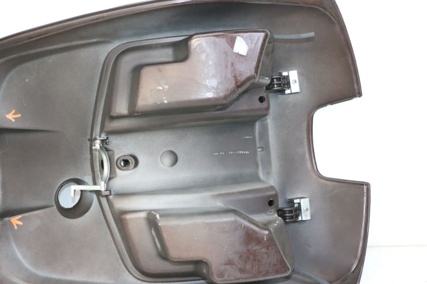photo de TAPA FRONTAL INTERIOR PIAGGIO VESPA LX IE 125 (2010 - 2012)