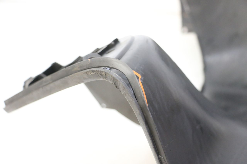 photo de TAPA FRONTAL INTERIOR PIAGGIO X8 125 (2004 - 2007)