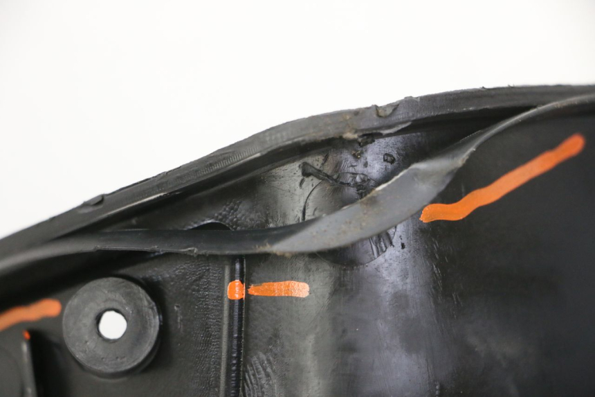 photo de TAPA FRONTAL INTERIOR PIAGGIO X8 125 (2004 - 2007)