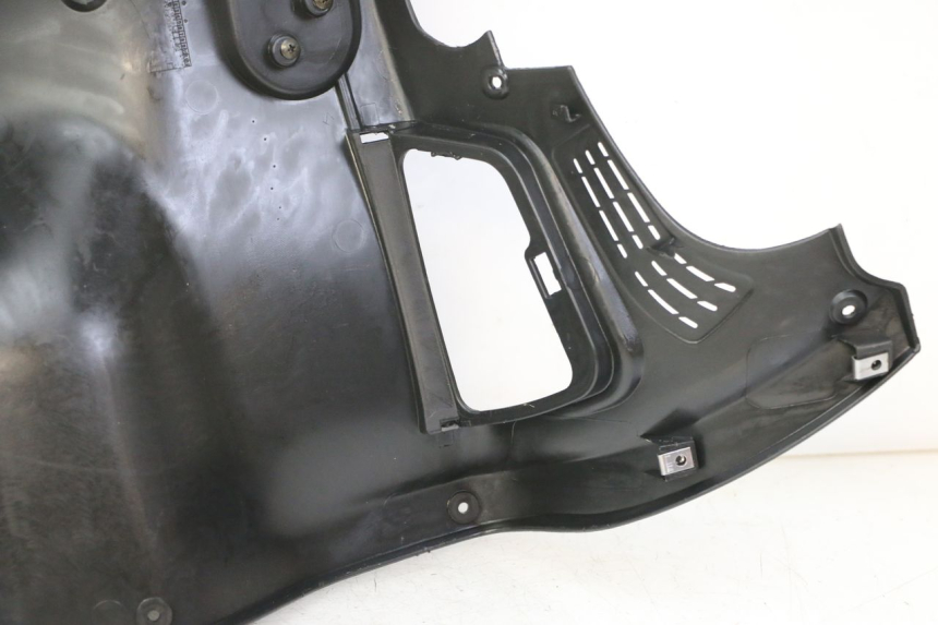 photo de TAPA FRONTAL INTERIOR PIAGGIO X8 125 (2004 - 2007)
