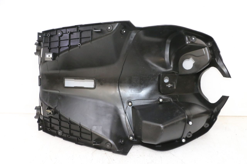 photo de PANEL INTERIOR JM MOTORS SANTANA 50 (2014 - 2023) - Detalles de los puntos de fijación