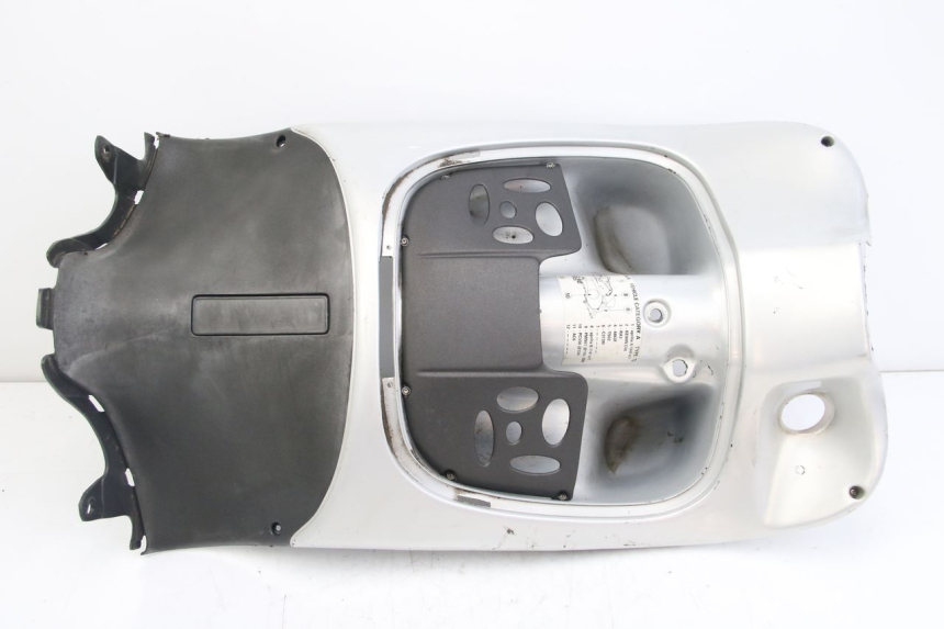 photo de PANEL INTERIOR APRILIA SCARABEO 4T 50 (2009 - 2017)