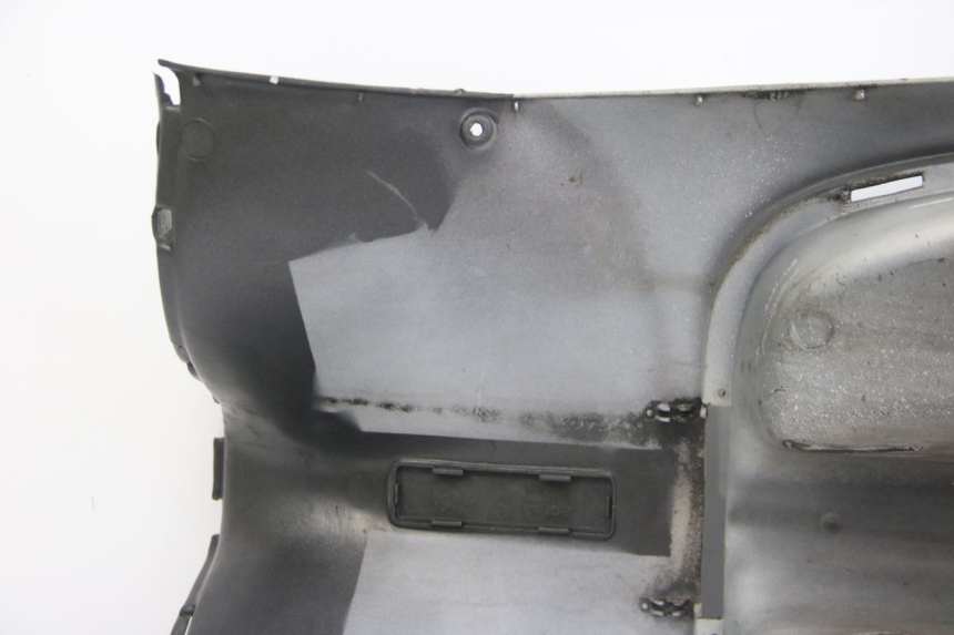 photo de PANEL INTERIOR APRILIA SCARABEO 4T 50 (2009 - 2017)