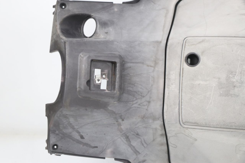 photo de TAPA FRONTAL INTERIOR APRILIA SPORT CITY SPORTCITY 125 (2005 - 2008)