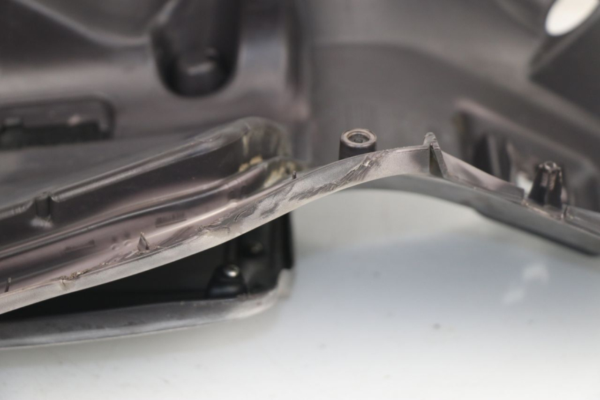 photo de TAPA FRONTAL INTERIOR APRILIA SPORT CITY SPORTCITY 125 (2005 - 2008)
