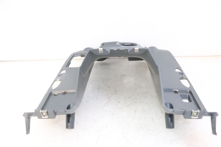 photo de TAPA FRONTAL INTERIOR PIAGGIO SUPER LX 125 (2000 - 2003)